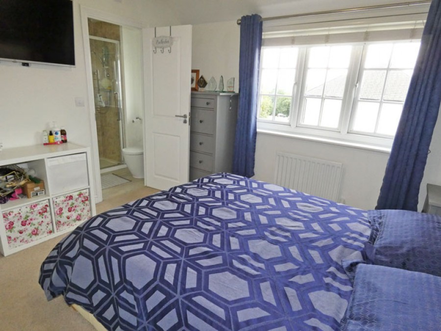 Images for River Avenue, Trelewis, CF46 6EF EAID: BID:Ystrad-mynach-branch