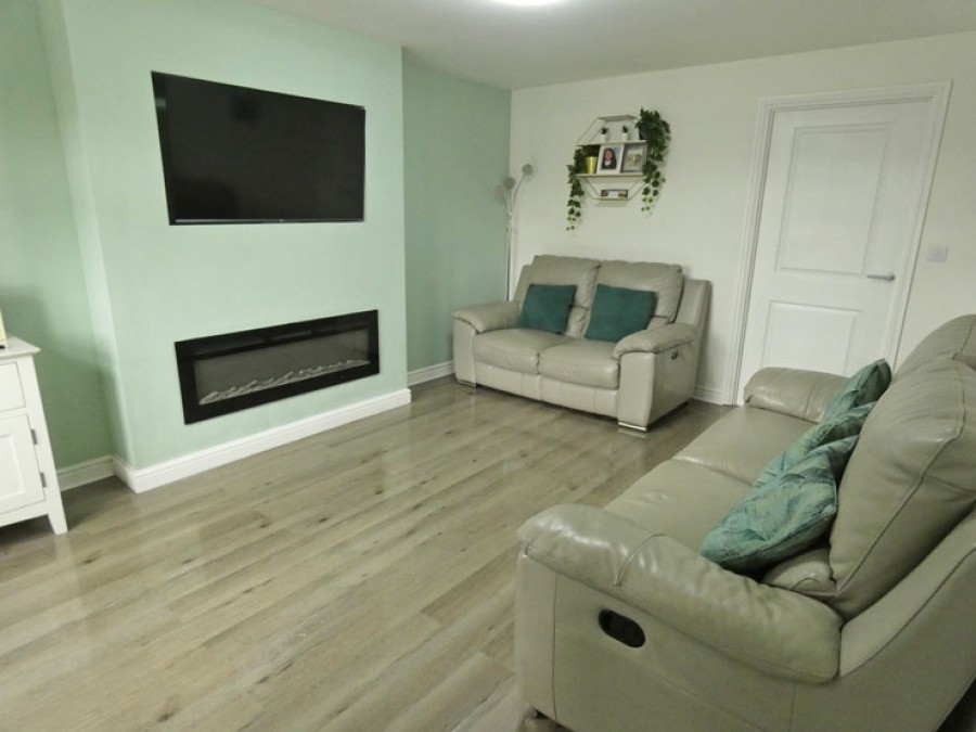 Images for River Avenue, Trelewis, CF46 6EF EAID: BID:Ystrad-mynach-branch