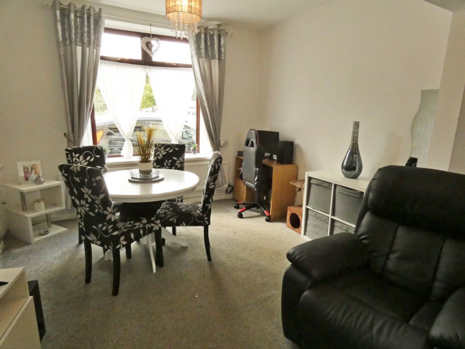 Images for Central Street, Ystrad Mynach, Hengoed, CF82 7EL EAID: BID:Ystrad-mynach-branch