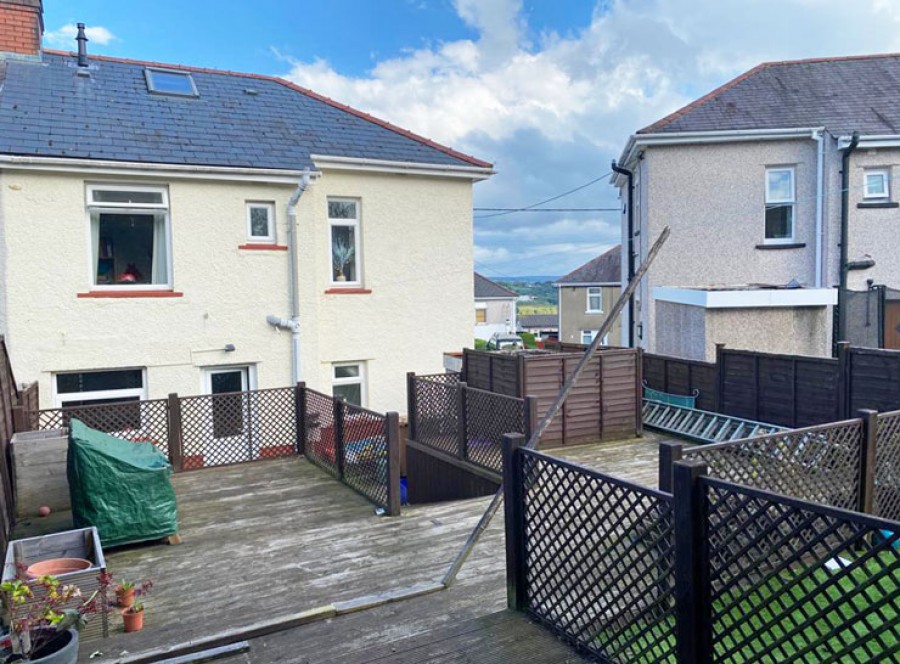 Images for Heolddu Crescent, Bargoed, CF81 8UR EAID: BID:Ystrad-mynach-branch